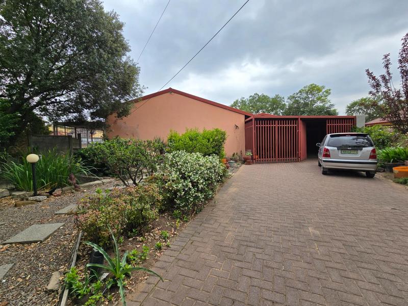 4 Bedroom Property for Sale in Sasolburg Free State